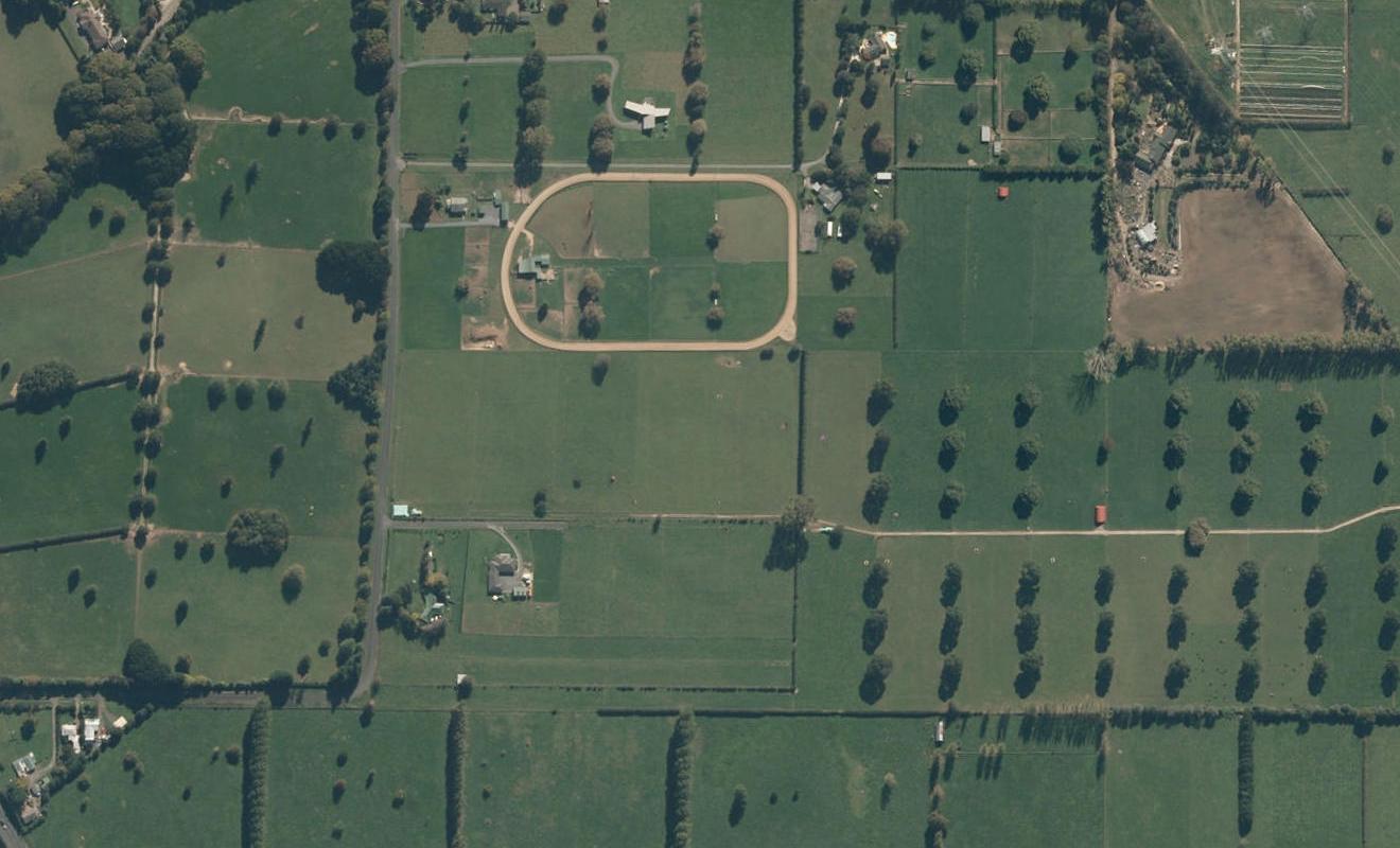 239 Discombe Road, TAMAHERE, HAMILTON - Carousel 1