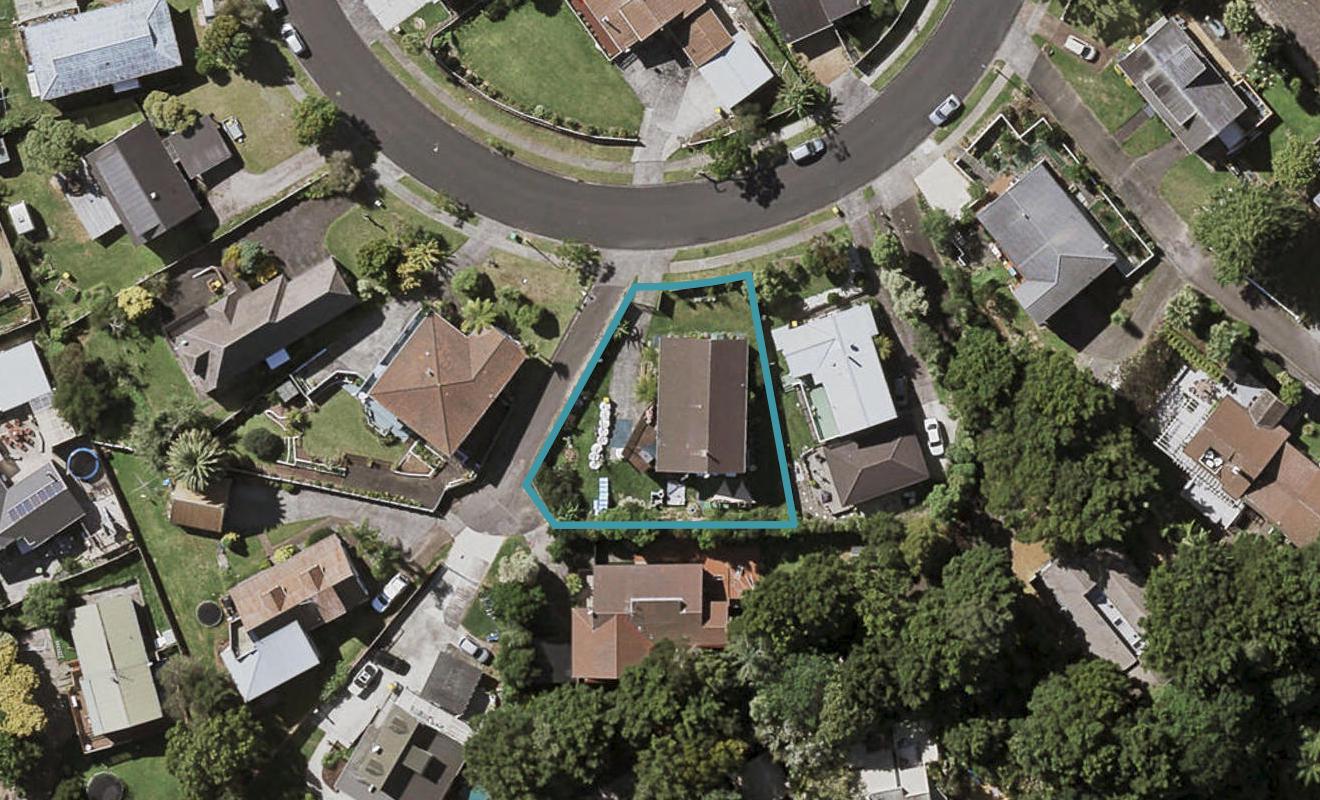 20 Kingsclere Place, Goodwood Heights, Auckland - Carousel 1