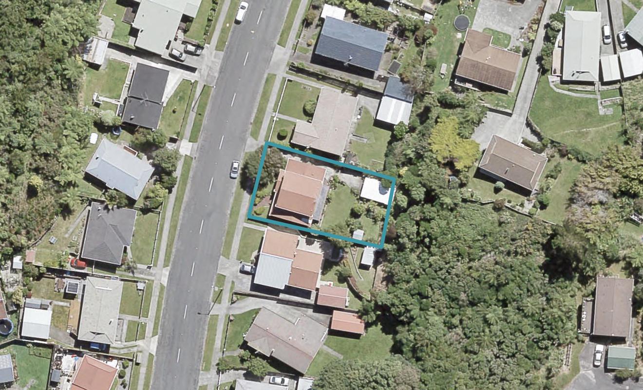 202 Major Drive, Kelson, Lower Hutt - Carousel 1