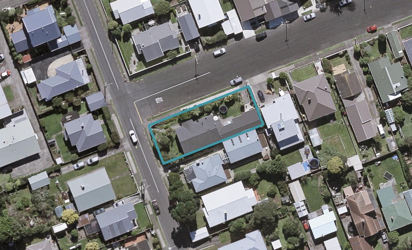 61 Record Street, Fitzroy, New Plymouth - Carousel 1