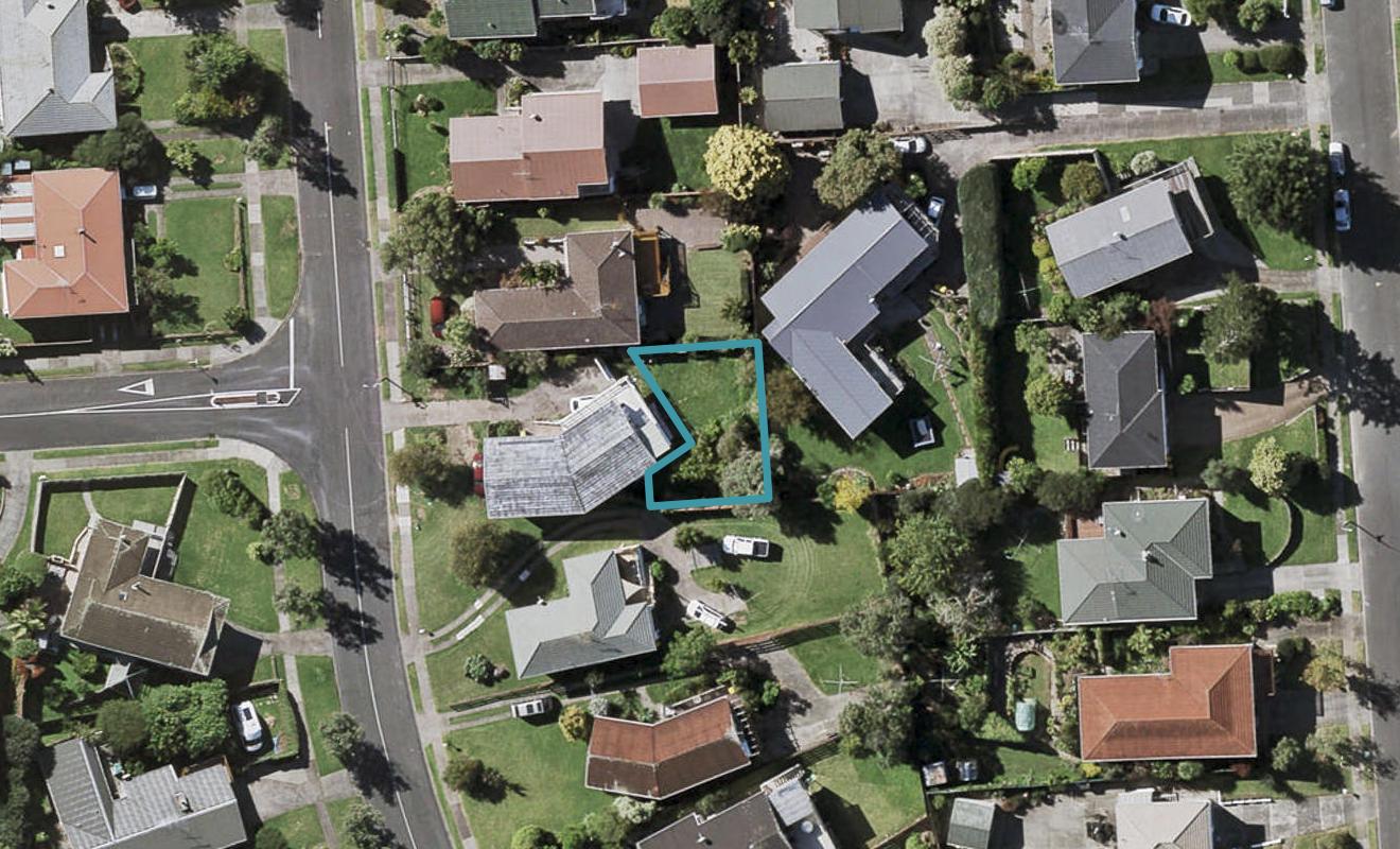 20A Chatsworth Crescent, Pakuranga Heights, Auckland - Carousel 1