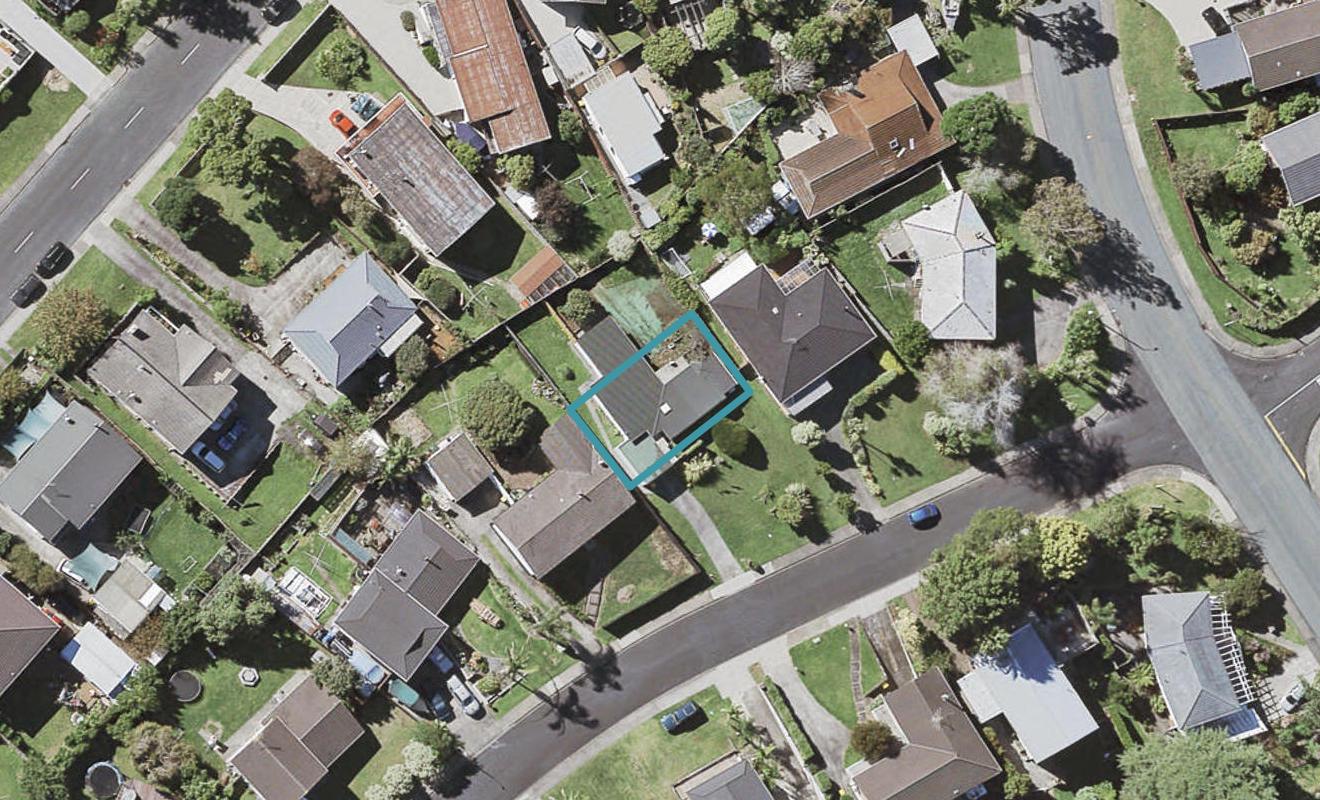 5B Wynn Place, Howick, Auckland - Carousel 1