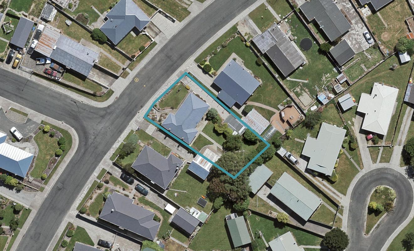 21 Dundee Street, Strathern, Invercargill - Carousel 1