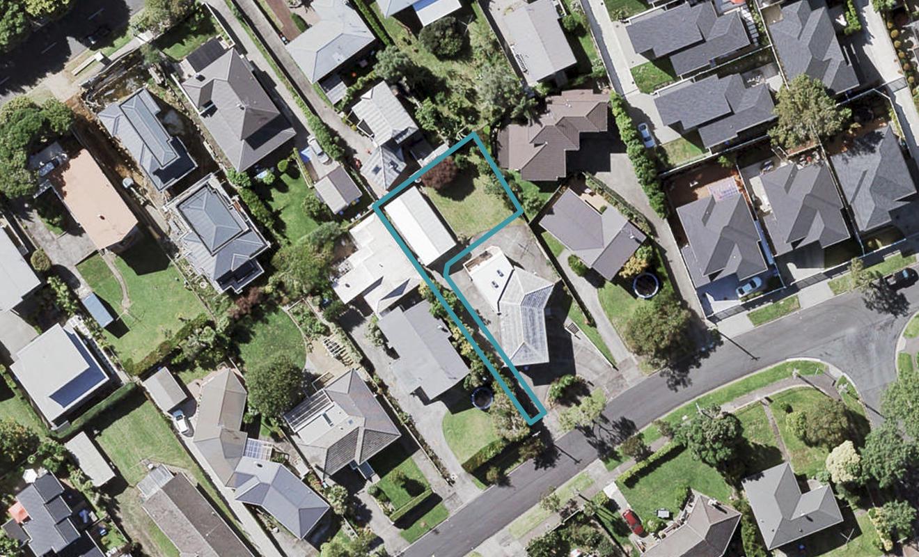14 Esperance Road, Glendowie, Auckland - Carousel 1