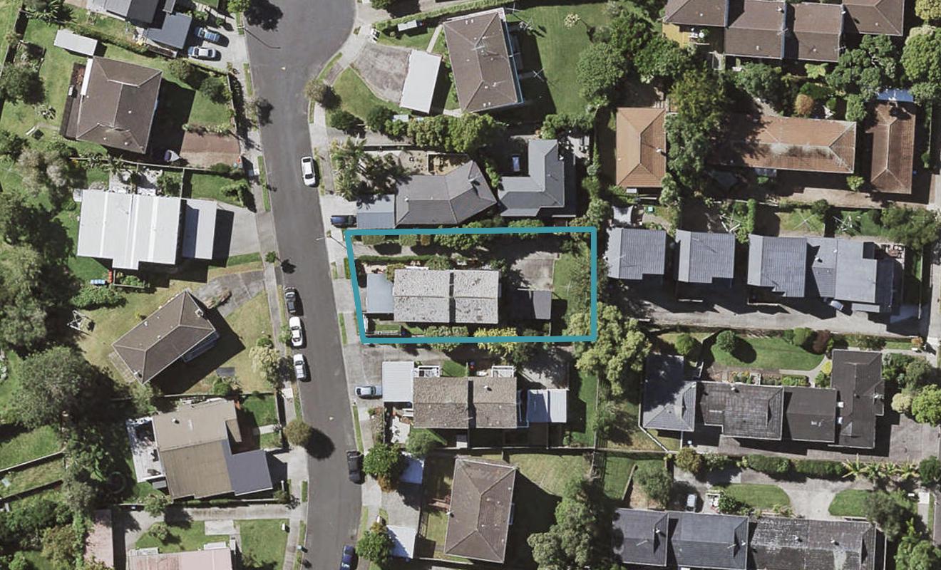 2/17 Cruickshank Crescent, Meadowbank, Auckland - Carousel 1