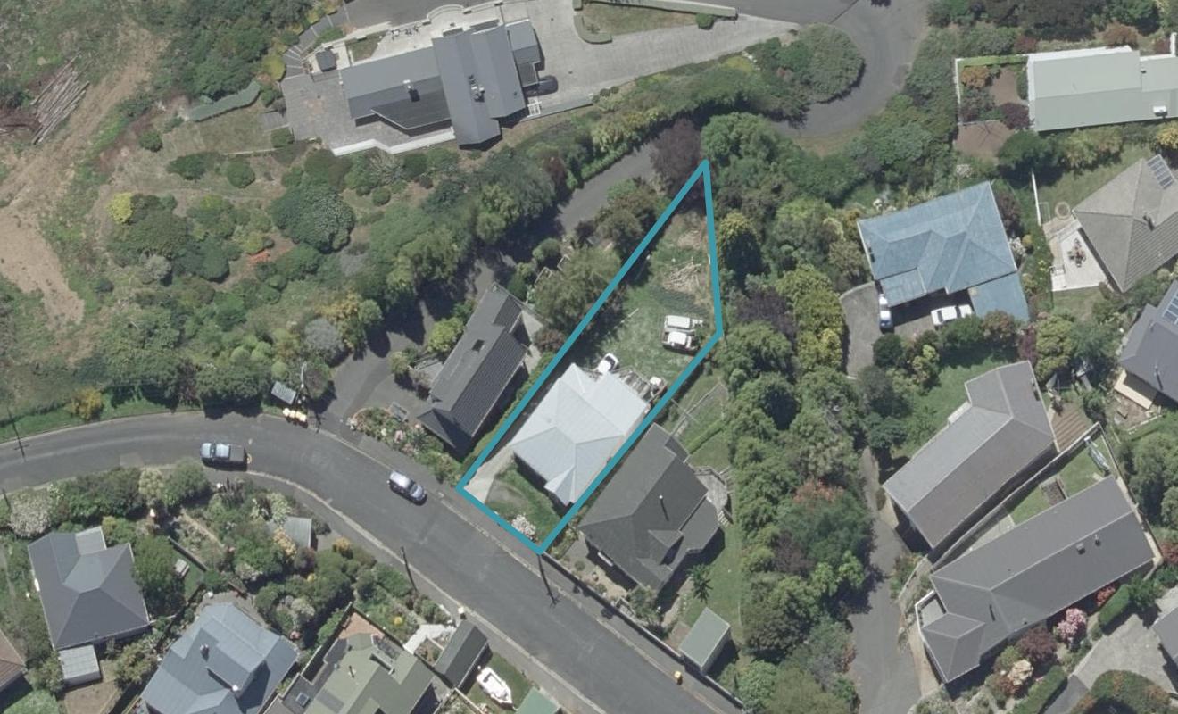 17 Northview Crescent, Belleknowes, Dunedin - Carousel 1