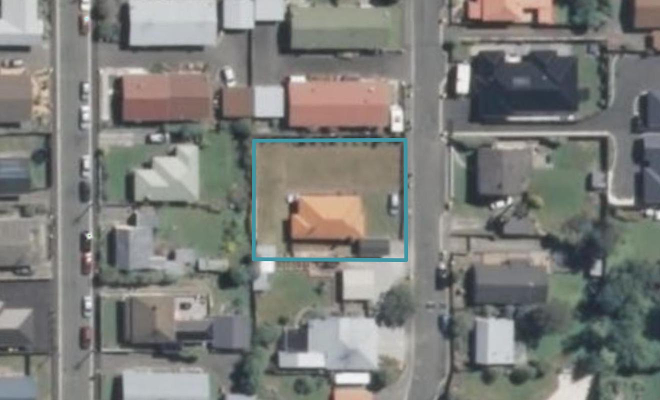 16 Regent Street, West End, Timaru - Carousel 1