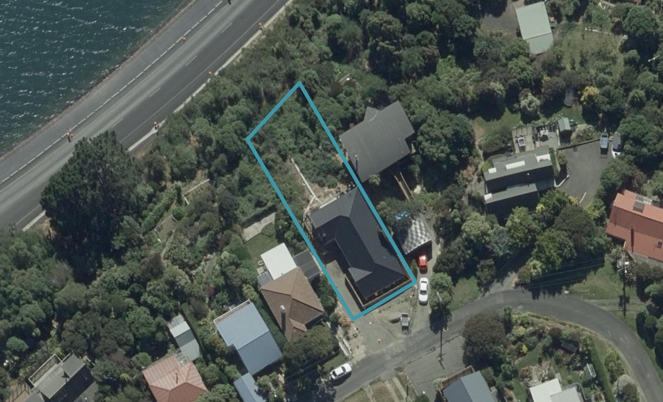 35A Oxley Crescent, Broad Bay, Dunedin - Carousel 1