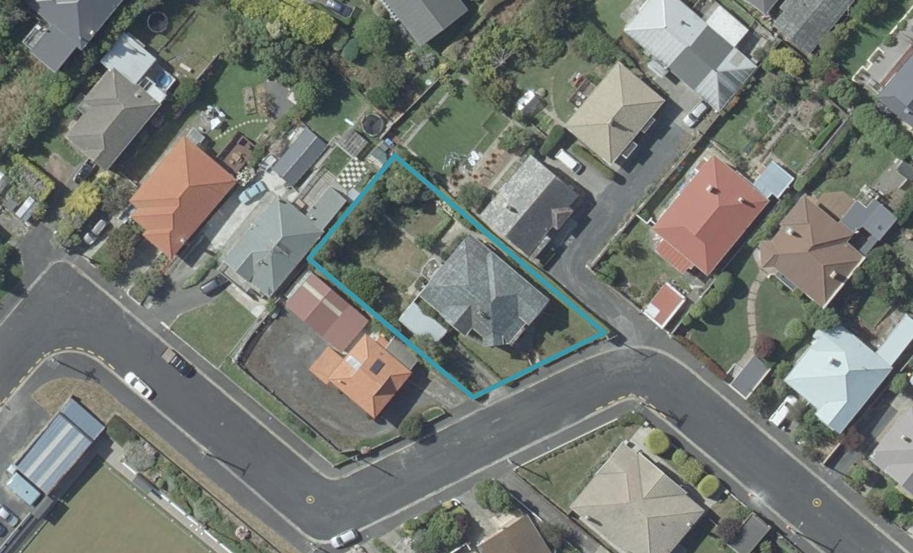17 Elliot Street, Andersons Bay, Dunedin - Carousel 1