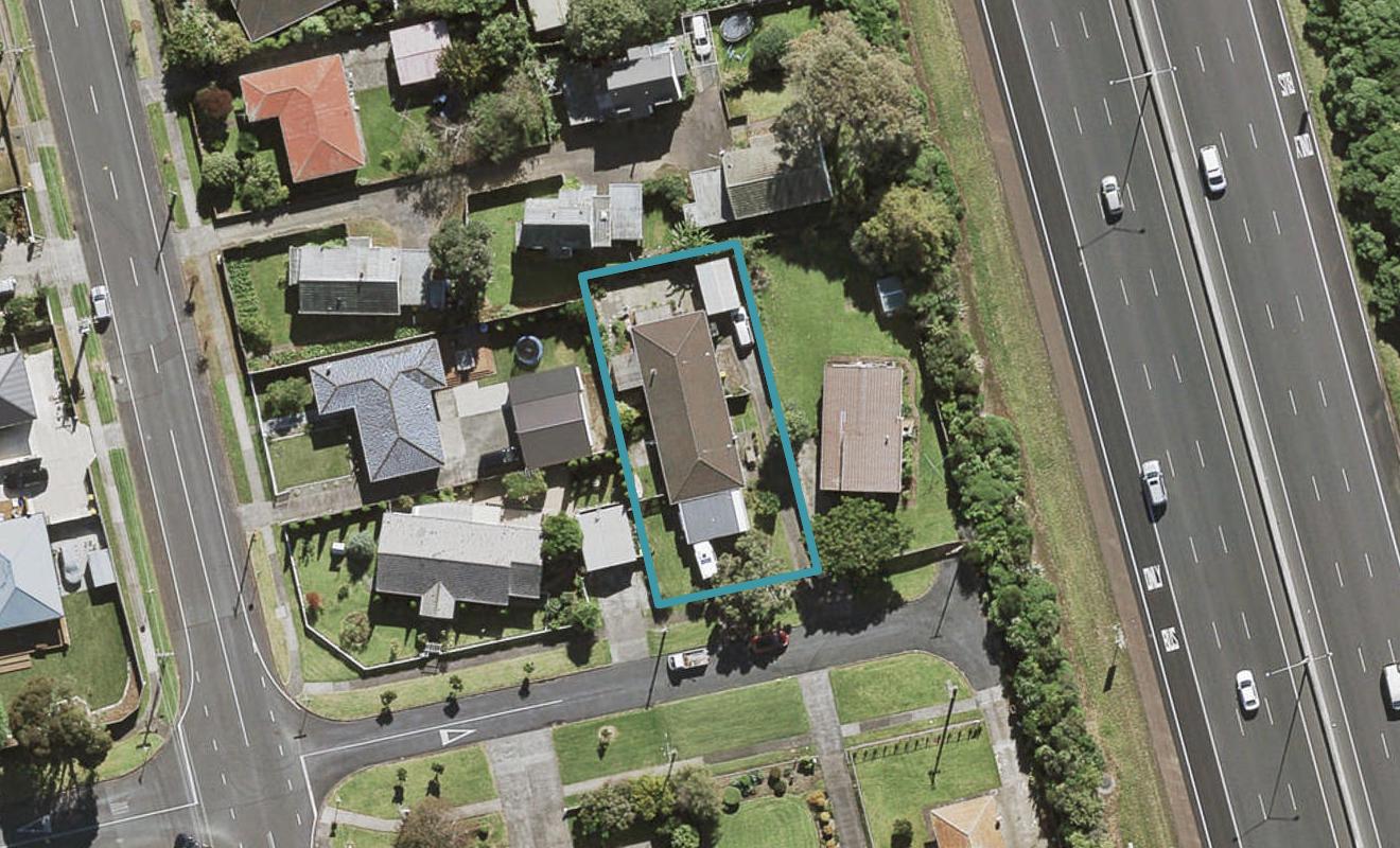 2/29 Miro Road, Mangere Bridge, Auckland - Carousel 1
