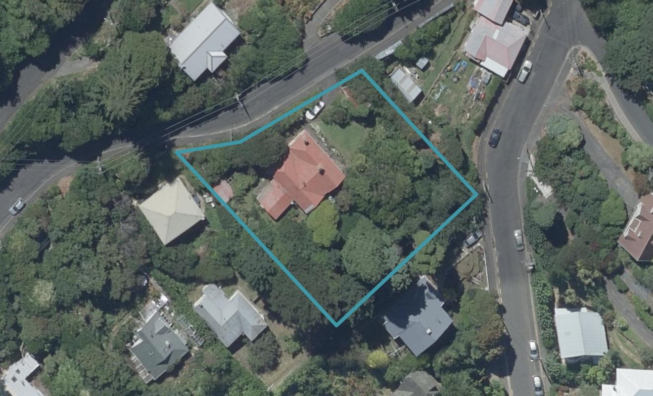 69 Gladstone Road, Dalmore, Dunedin - Carousel 1