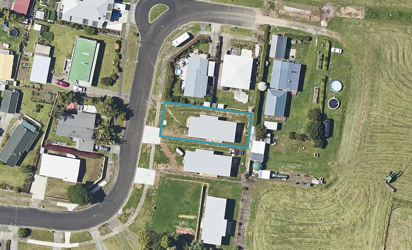 22B Adela Stewart Drive West, Athenree, Waihi Beach - Carousel 1