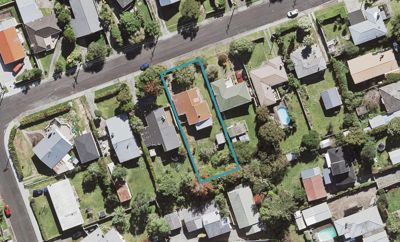 26 Levesque Street, Birkdale, Auckland - Carousel 1
