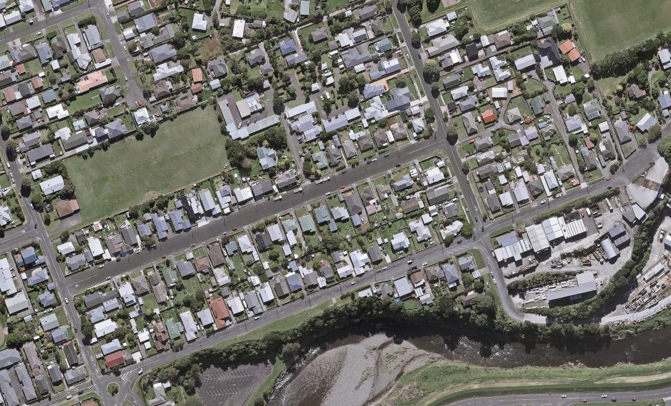 32 Princes Street, Fitzroy, New Plymouth - Carousel 1