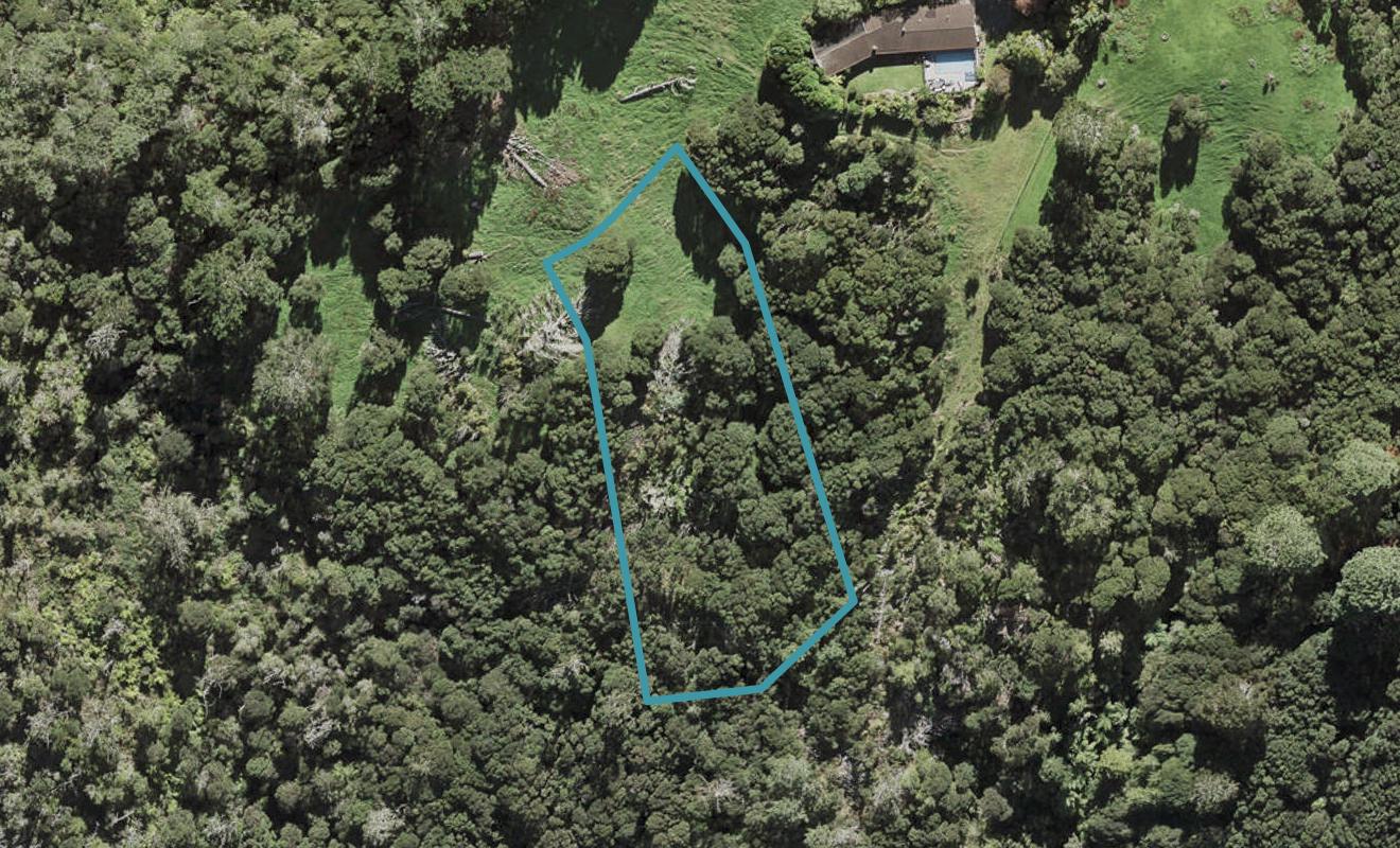 11 Trig Station Rise, Paremoremo, Auckland - Carousel 1