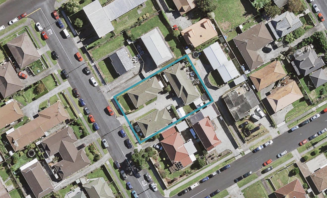 1/10 King Edward Avenue, Papakura, Auckland - Carousel 1