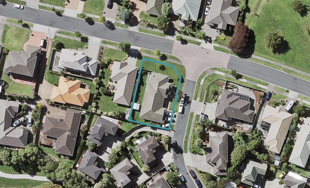 1 San Luis Place, Golflands, Auckland - Carousel 1