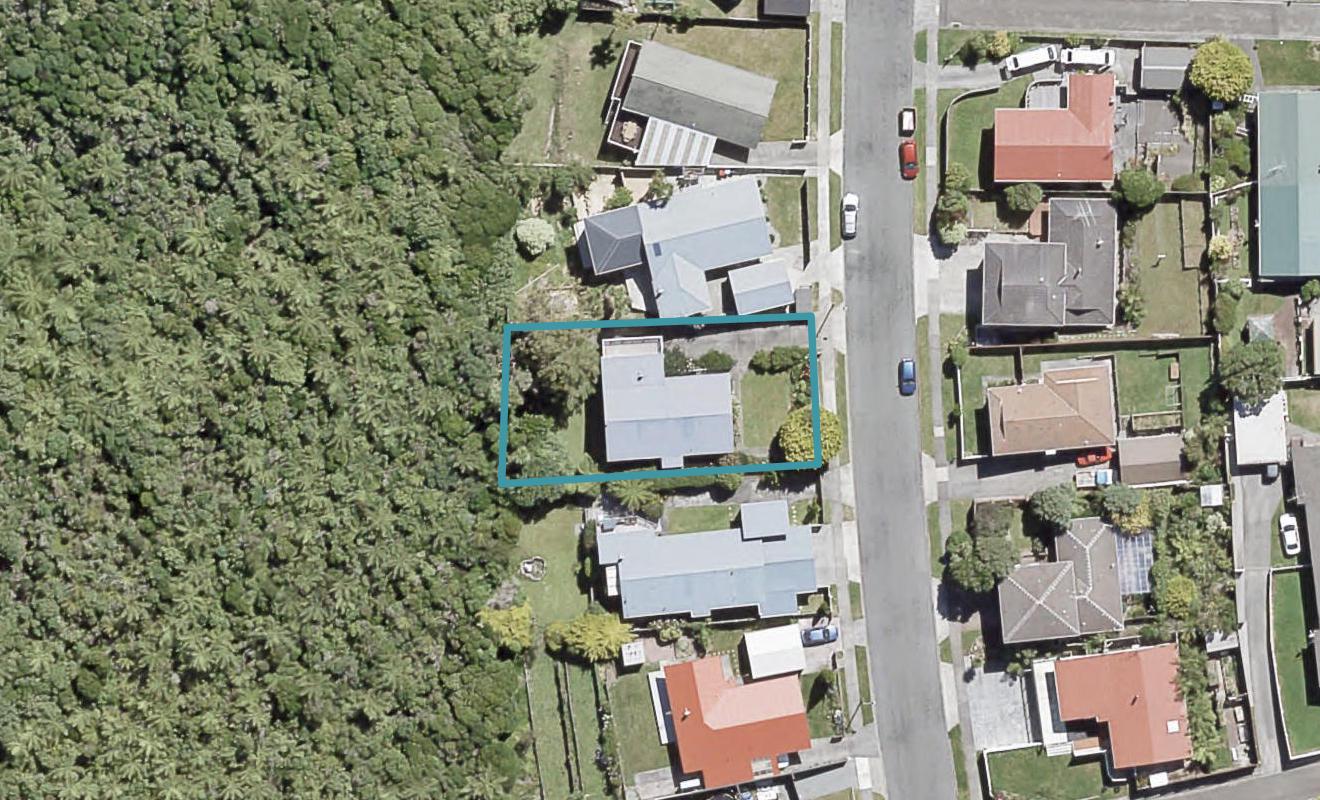 40 Mossburn Grove, Kelson, Lower Hutt - Carousel 1