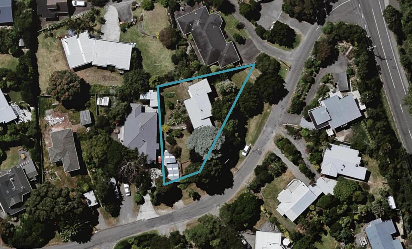 12 Tainui Street, Raumati Beach, Paraparaumu - Carousel 1
