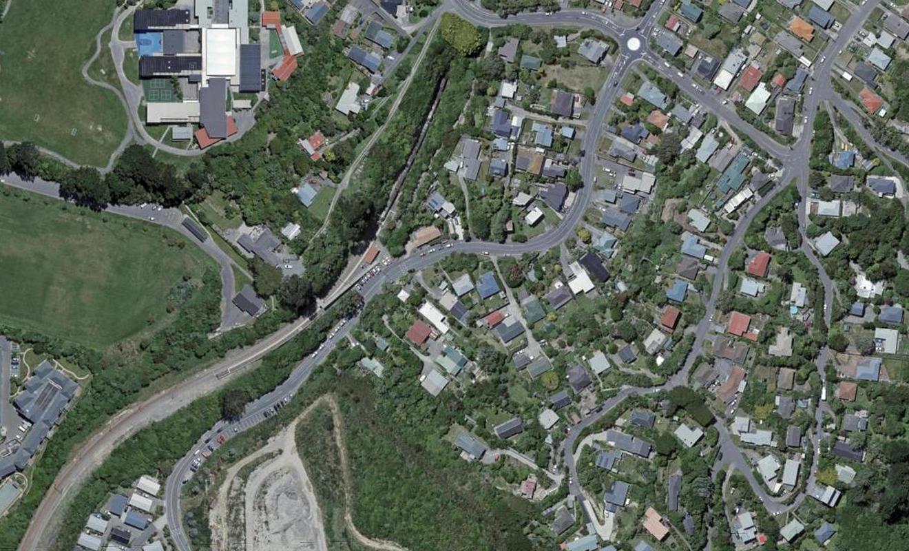101A Fraser Avenue, Johnsonville, Wellington - Carousel 1
