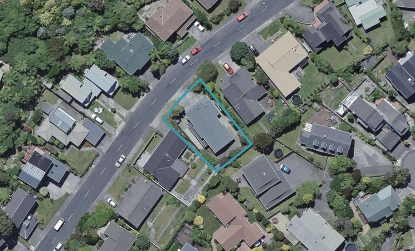 63 Amapur Drive, Khandallah, Wellington - Carousel 1