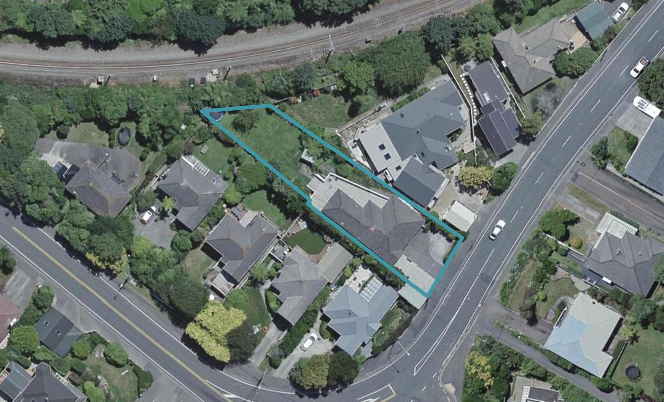 44 Cockayne Road, Khandallah, Wellington - Carousel 1