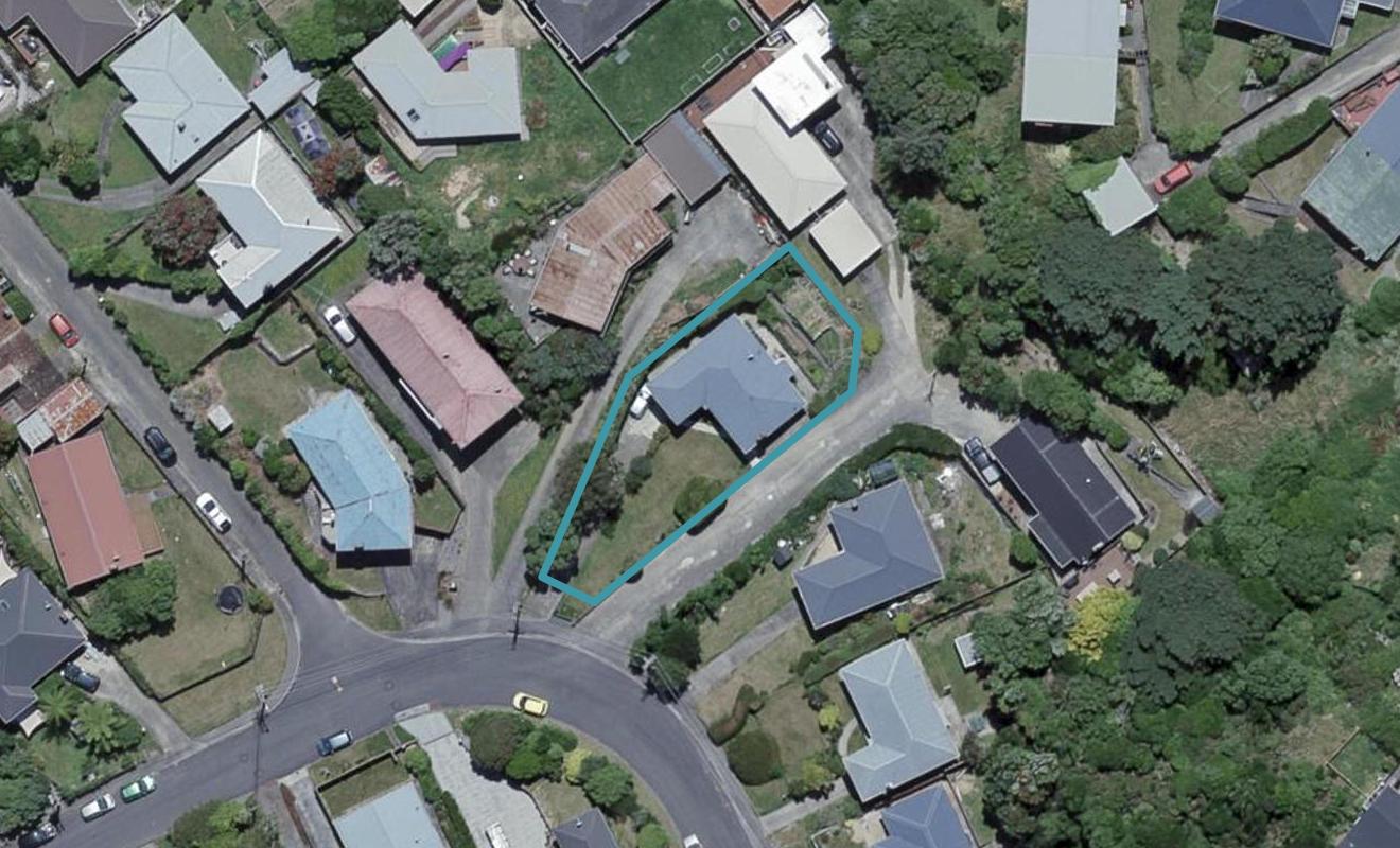 11 Omega Street, Newlands, Wellington - Carousel 1