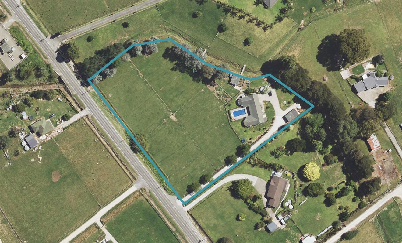 557 Back Ormond Road, Makauri, Gisborne - Carousel 1