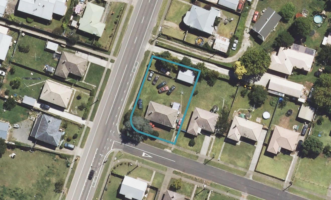 2 Manuka Street, Elgin, Gisborne - Carousel 1