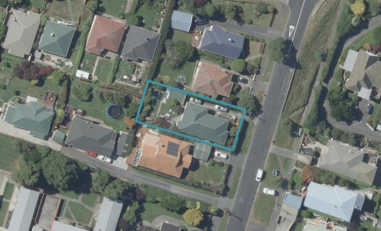 142 Glenpark Avenue, Maryhill, Dunedin - Carousel 1