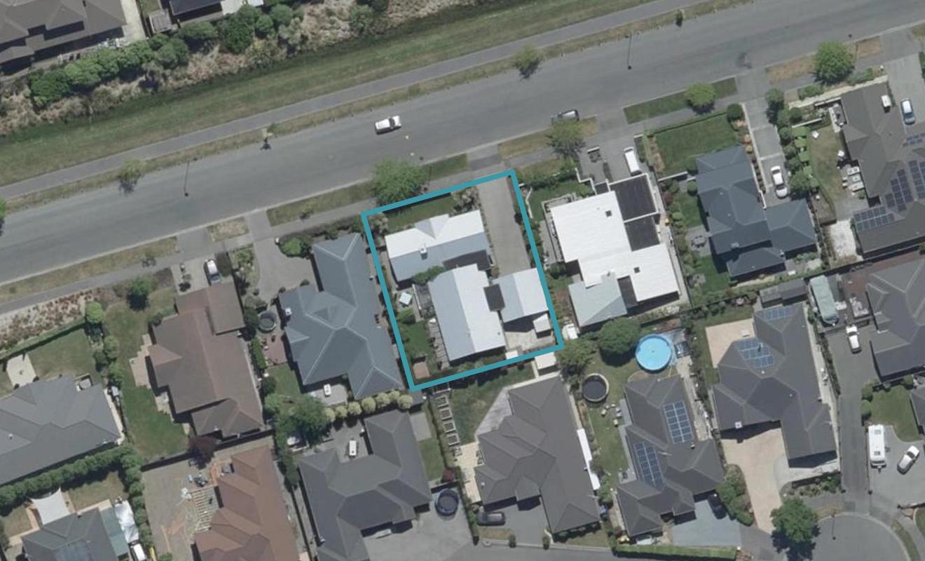 14 Rothesay Road, Parklands, Christchurch - Carousel 1