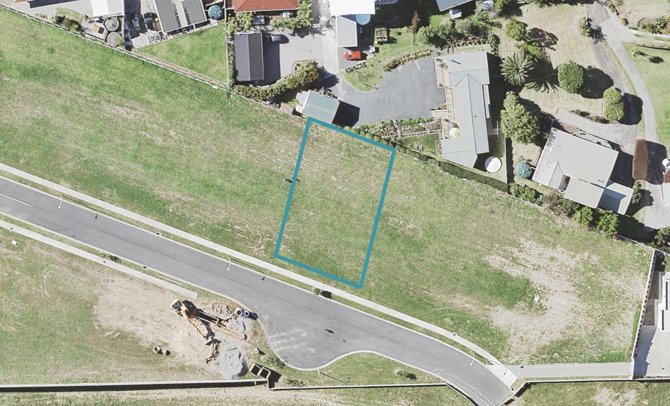 12 Herbert Pollard Drive, Maraetai, Auckland - Carousel 1
