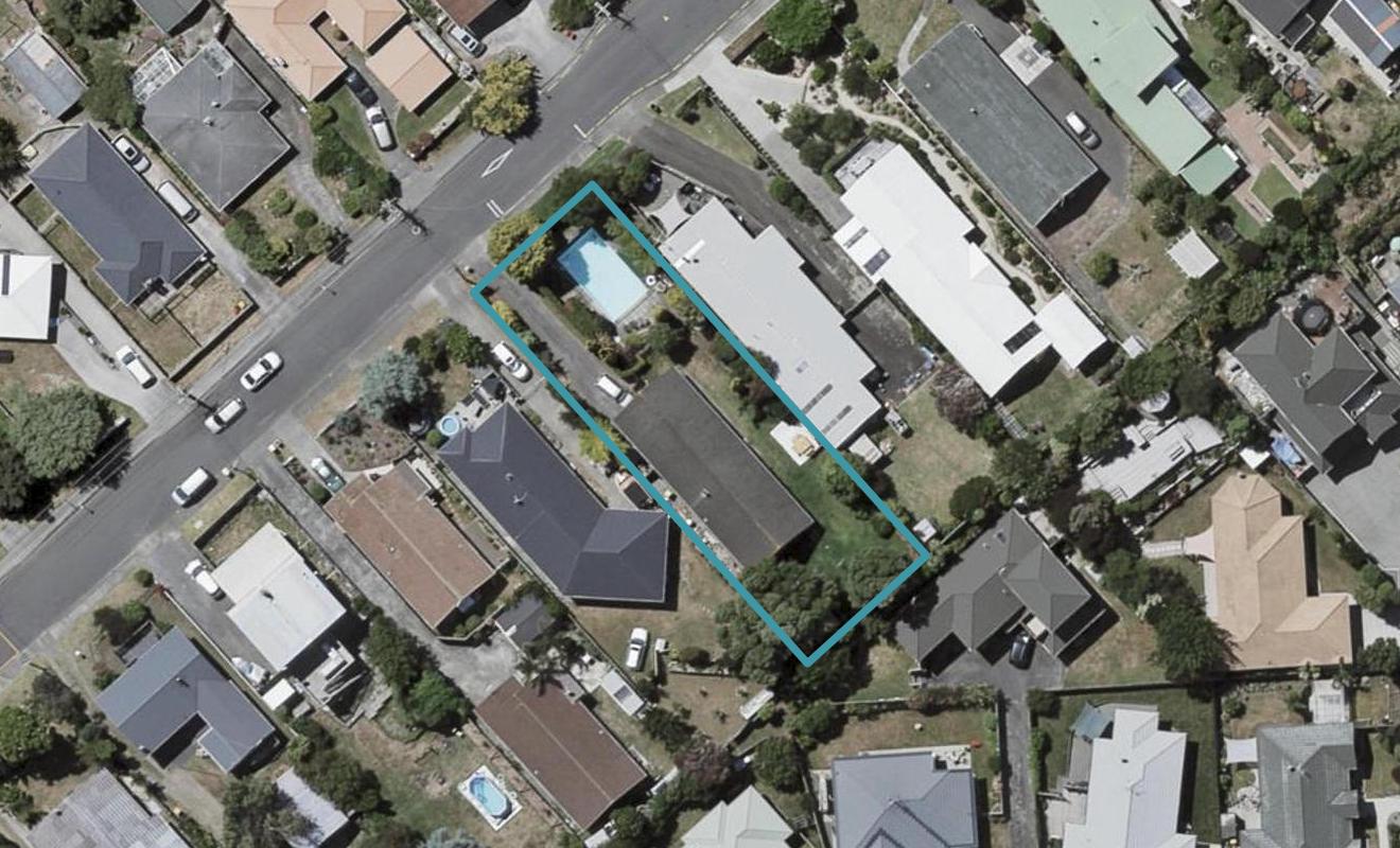 60 Gray Avenue, Paraparaumu Beach, Paraparaumu - Carousel 1