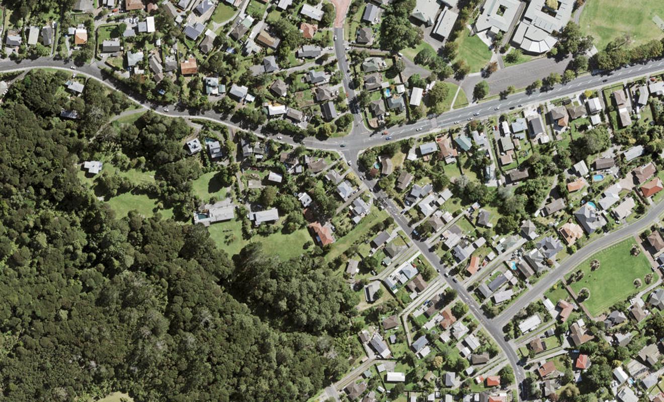 58A Castleford Street, Green Bay, Auckland - Carousel 1