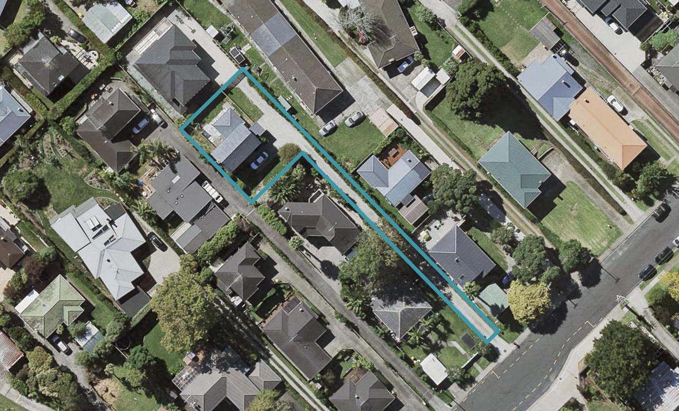 37 Dominion Street, Takapuna, Auckland - Carousel 1