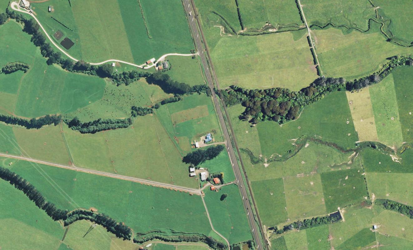 3308 Mountain Road, Midhirst, Stratford - Carousel 1
