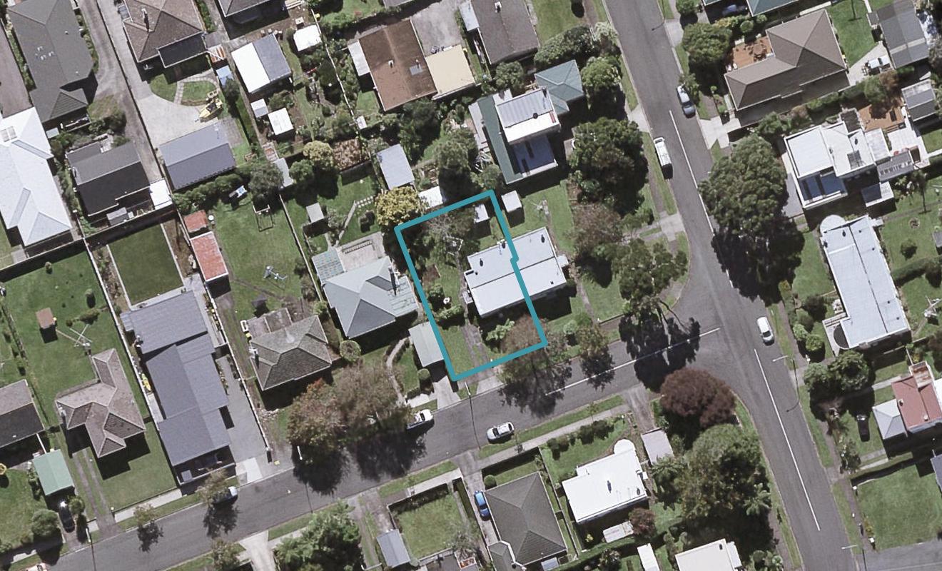 31 Cornwall Street, Brooklands, New Plymouth - Carousel 1