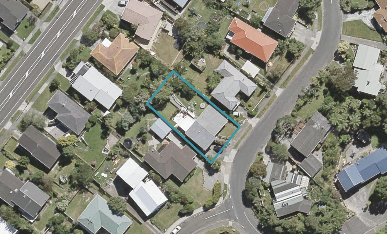 65 Gurney Road, Kelson, Lower Hutt - Carousel 1