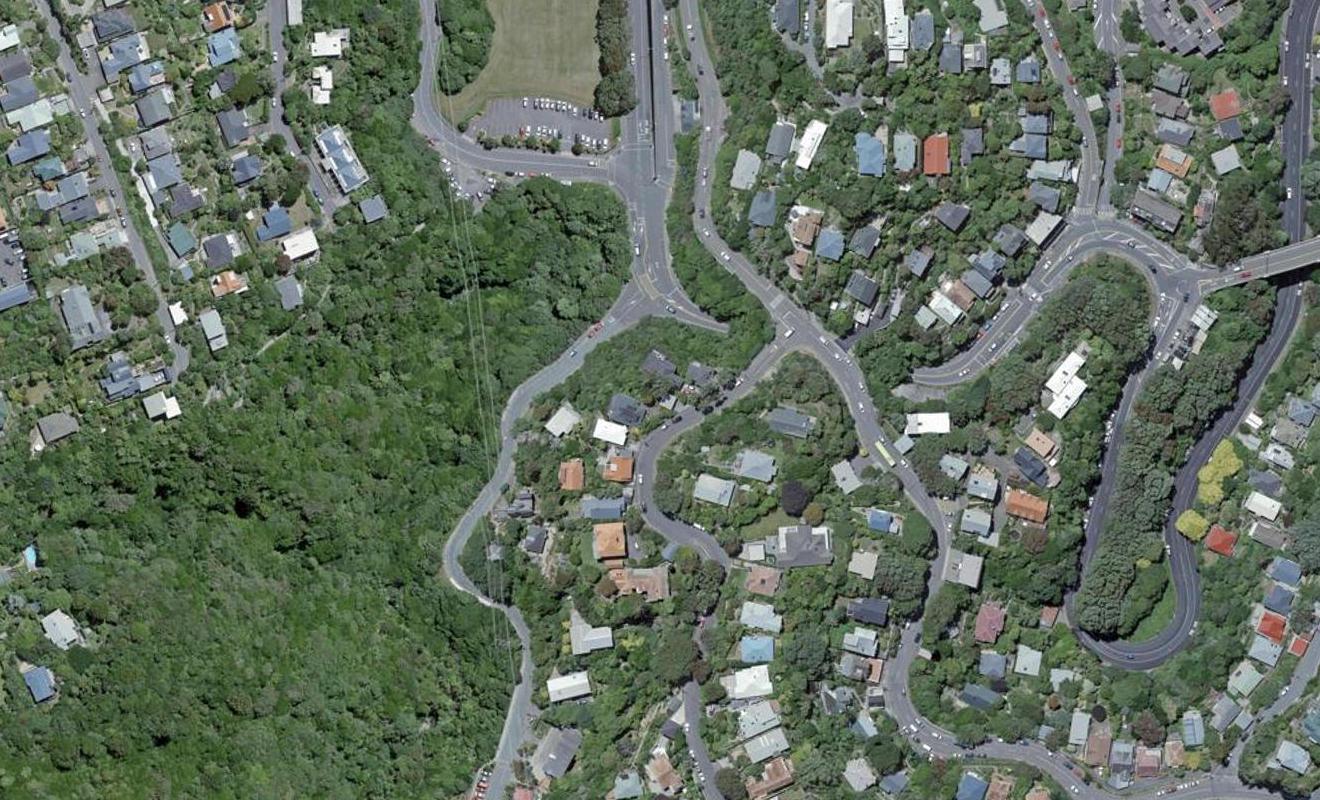 6 Moana Road, Kelburn, Wellington - Carousel 1