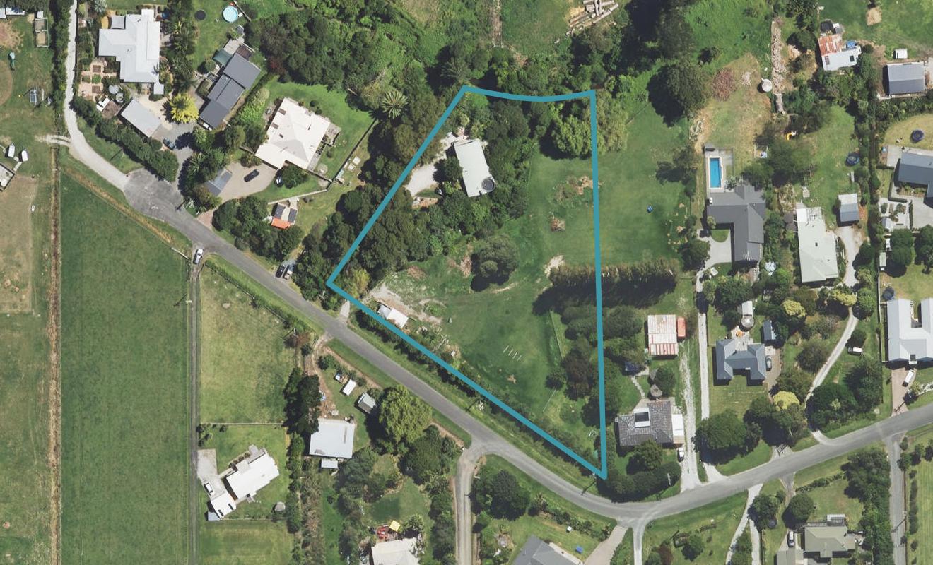 51 Lloyd George Road, Wainui, Gisborne - Carousel 1