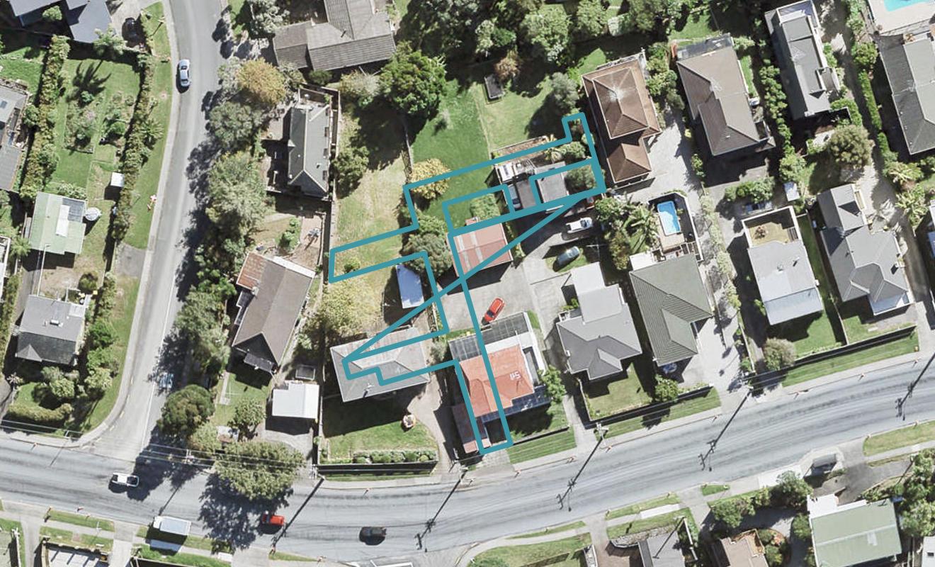 3/147B Carlisle Road, Northcross, Auckland - Carousel 1