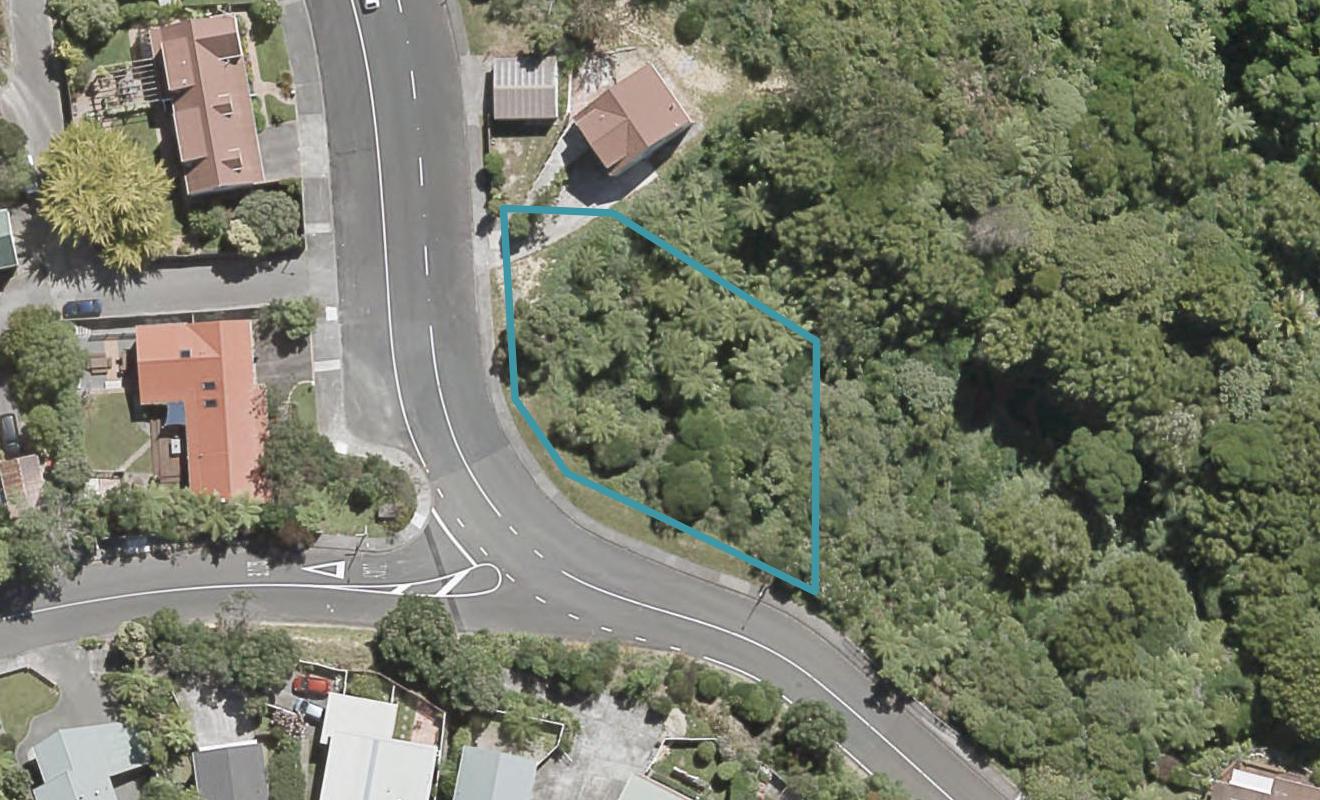 26 Harbour View Road, Harbour View, Lower Hutt - Carousel 1