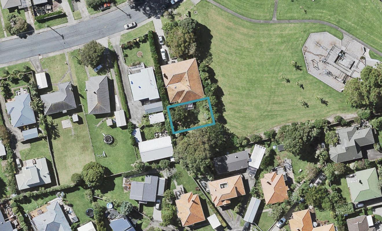21D Montgomery Avenue, Belmont, Auckland - Carousel 1