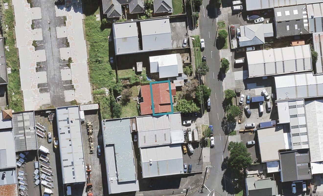 56B Galway Street, Onehunga, Auckland - Carousel 1
