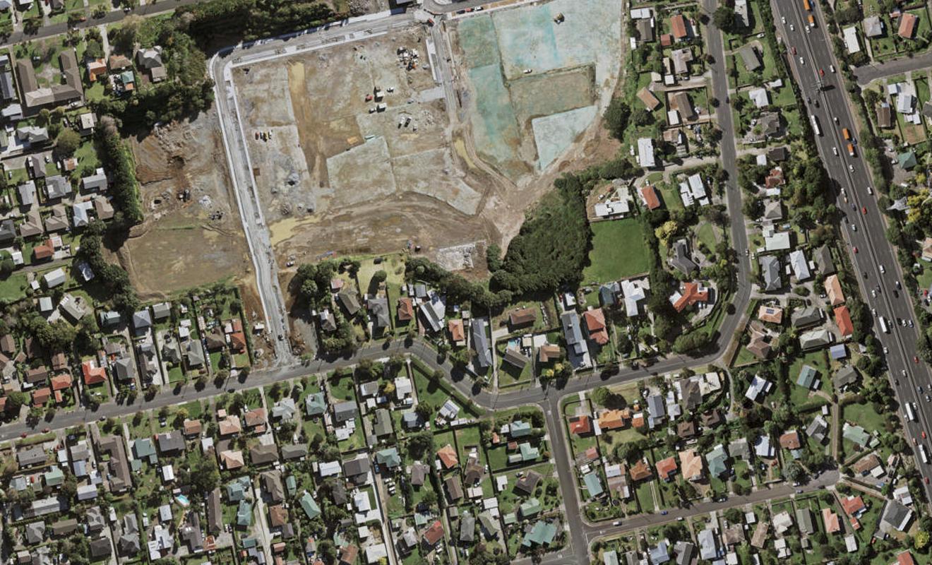 35 Tahepuia Lane, Mount Wellington, Auckland - Carousel 1