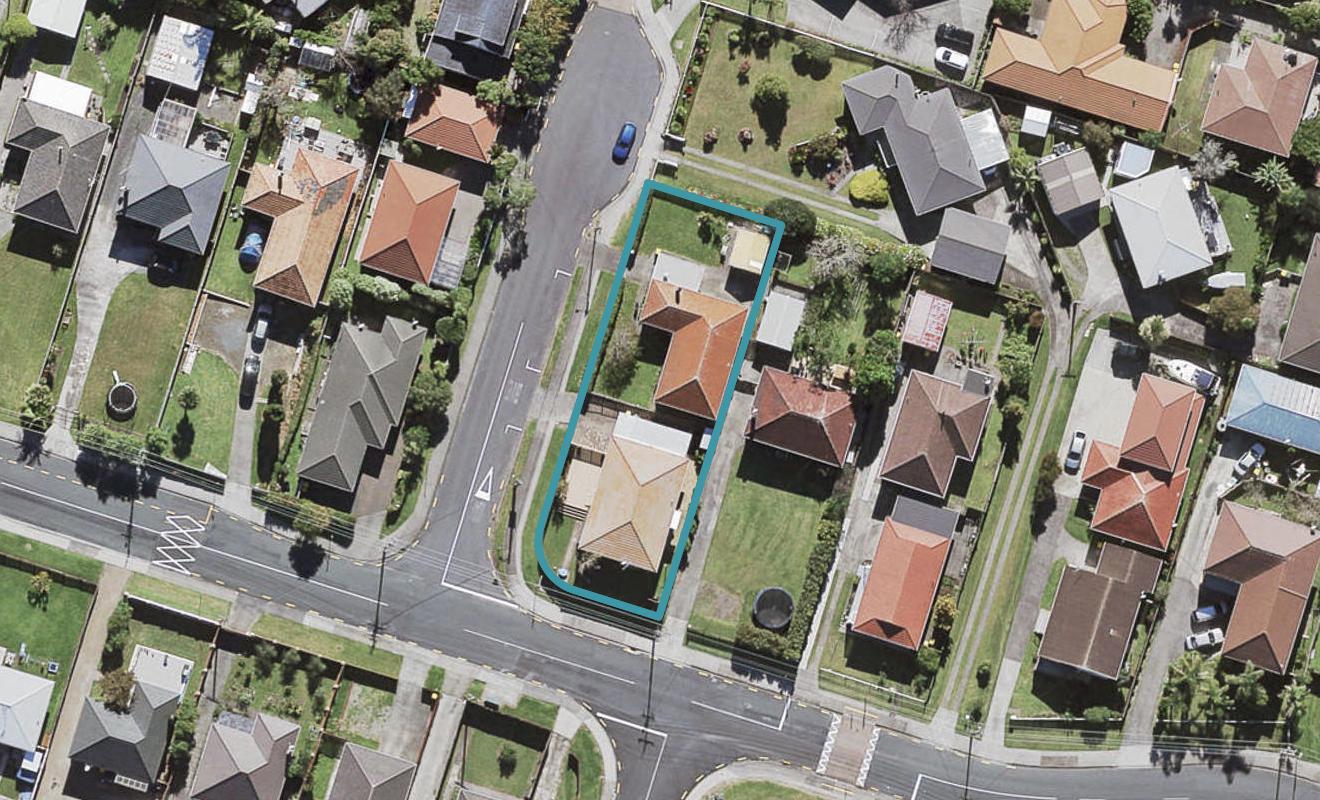 1 Keru Place, Te Atatu South, Auckland - Carousel 1