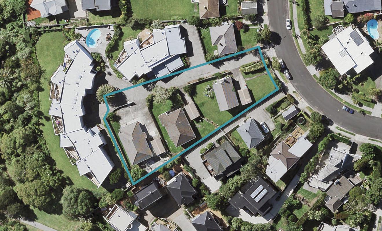 14 Takitimu Street, Orakei, Auckland - Carousel 1