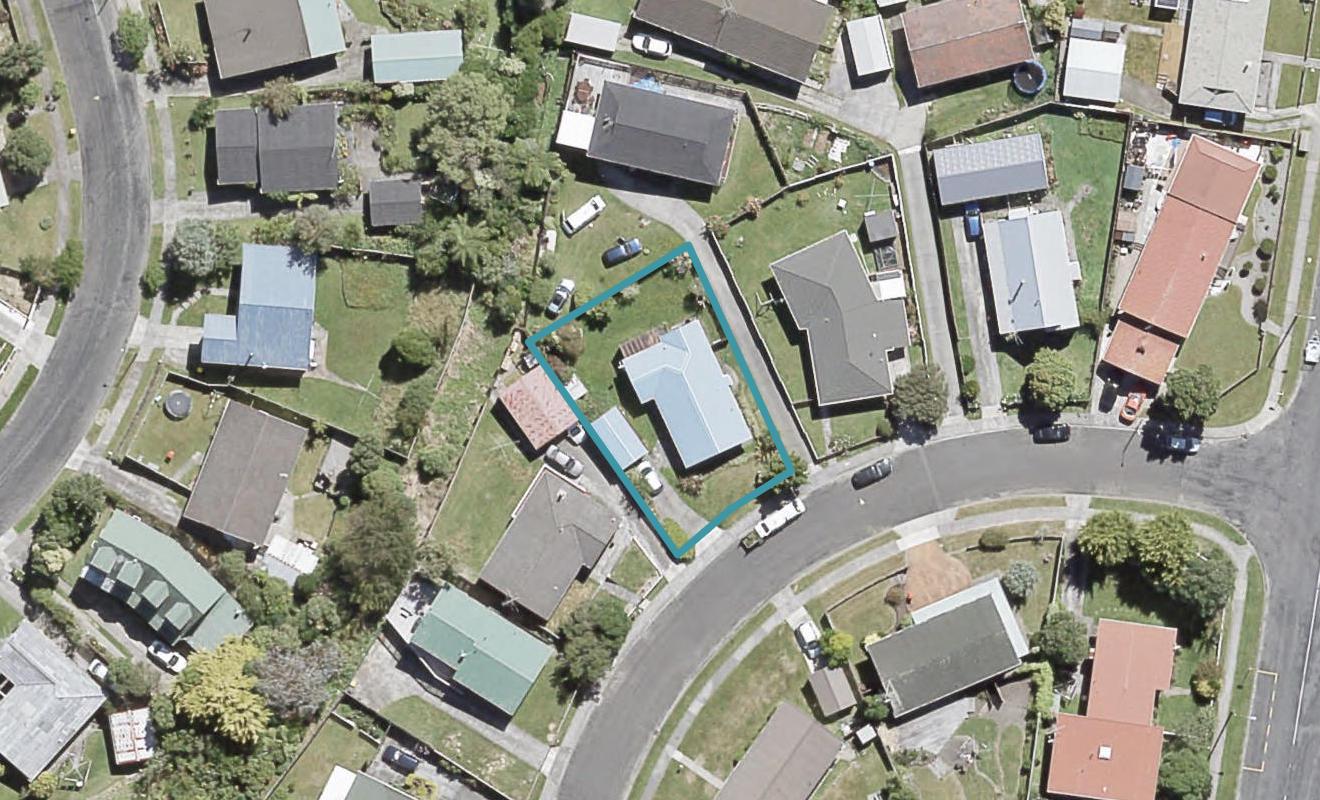 20 Ilam Grove, Kelson, Lower Hutt - Carousel 1