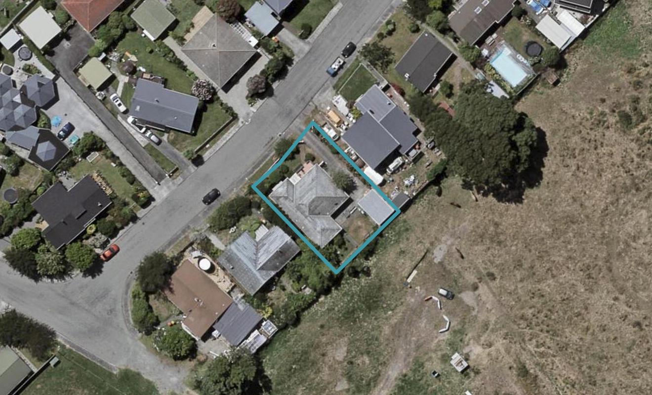 6 Nugget Grove, Raumati Beach, Paraparaumu - Carousel 1