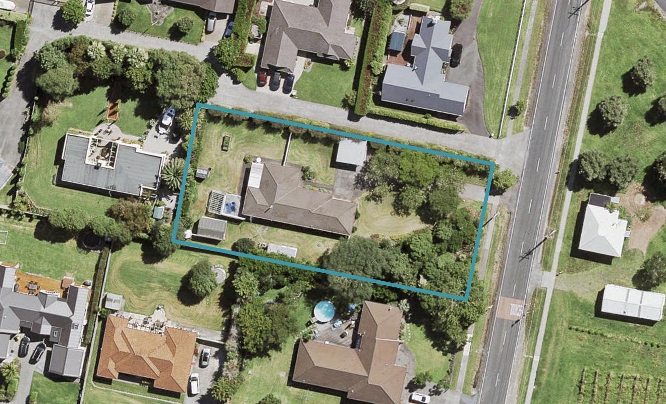 20 Station Road, Huapai, Kumeu - Carousel 1